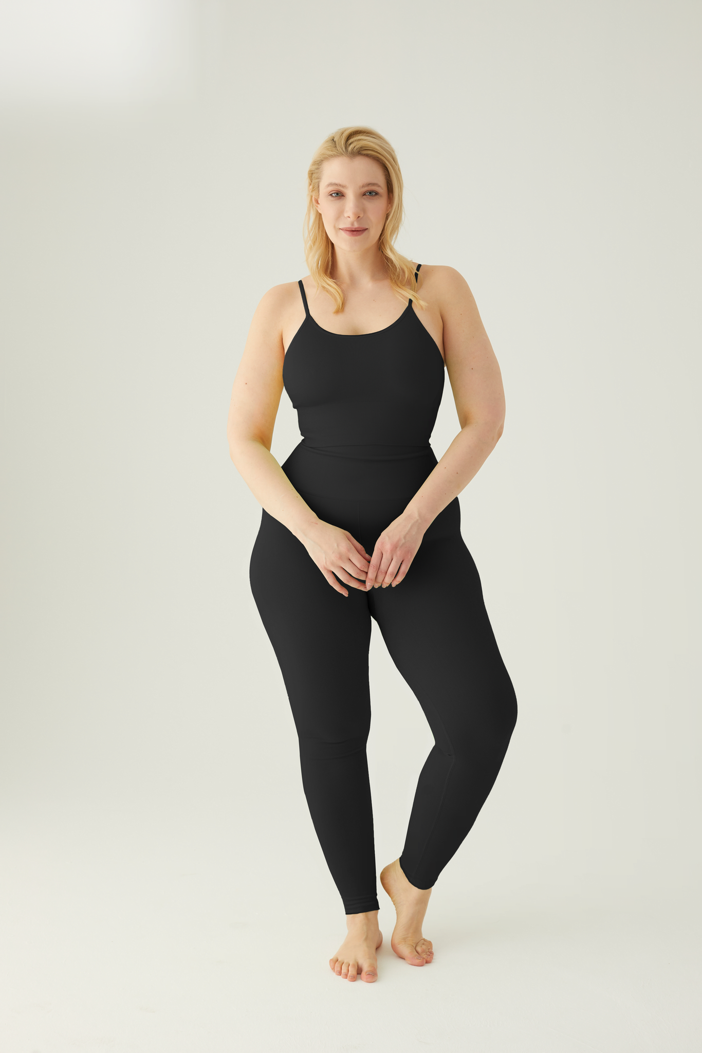 Seamless leggings with wide waistband Black – Form and Grace