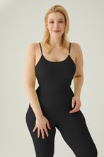 Load image into Gallery viewer, Seamless Cami Bra Black
